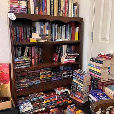 Lot 1: Beautiful Chair, Books & more