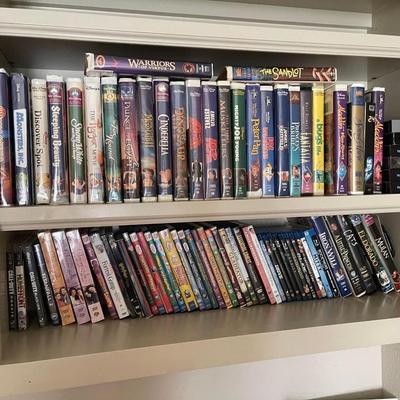 Lot 4: Light equipment, media items & more