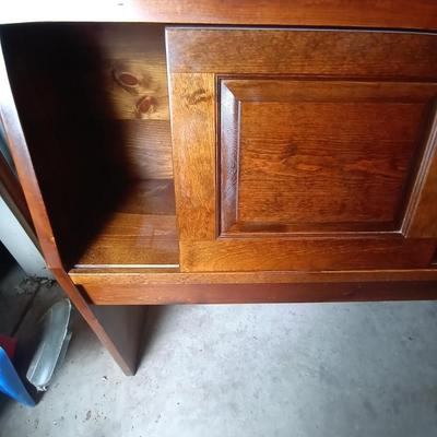LOT 85 WOODEN HEADBOARD