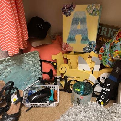 Lot 12; More clothing