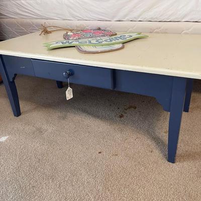 Lot 13: Queen bed and more