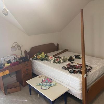 Lot 13: Queen bed and more