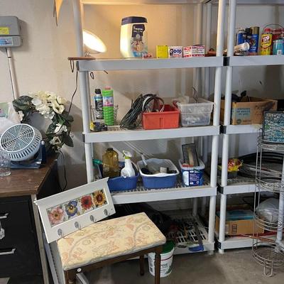Lot 16: Garage / Ladder & more