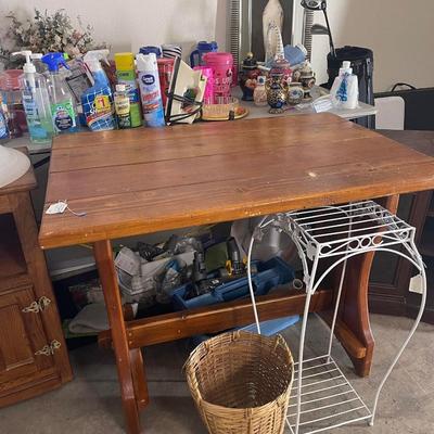 Lot 17: Garage: Furniture & more