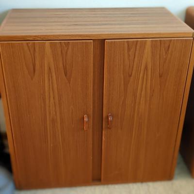 Gorgeous Solid Wood Cabinet, matches 2 shelf bookcase