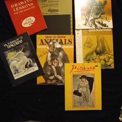 LOT 95  WOODEN PENCIL BOX AND SKETCH BOOKS AND PAPER