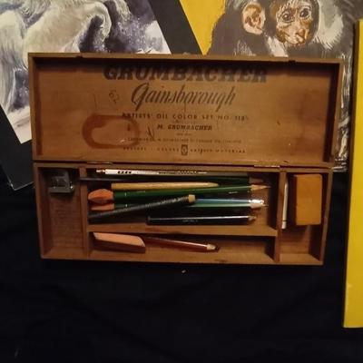 LOT 95  WOODEN PENCIL BOX AND SKETCH BOOKS AND PAPER
