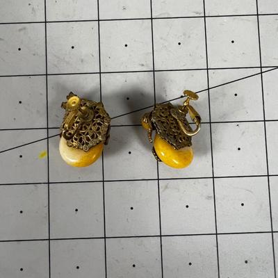 Miriam Haskell Clip on Earrings Brassy Leaf Cluster Custard 
