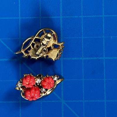 Marked TRIFARI Coral and Rhinestone Clip-Ons. 