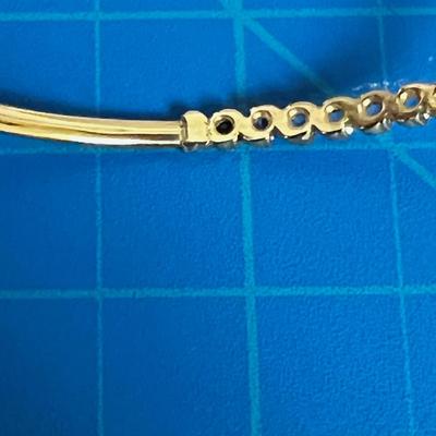 10 K Light Blue Cut Gem Bracelet