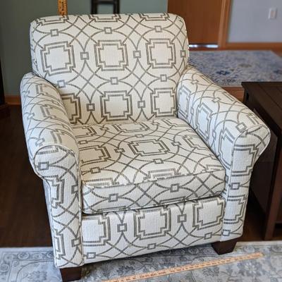 Contemporary Chair, Excellent Condition