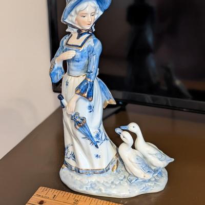 Vintage KPM Victorian Porcelain Figurine, Japan