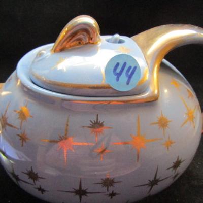 Hall Teapot- Periwinkle Blue with Gold Atomic Burst- 6 Cup with Hook Lid  (#44)