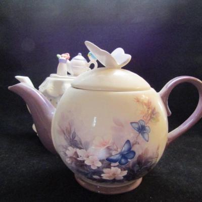 Pair of Teapots by Teleflora (#47)