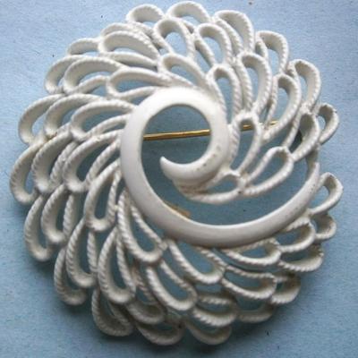 Vintage Crown Trifari Pin/Brooch in White Finish