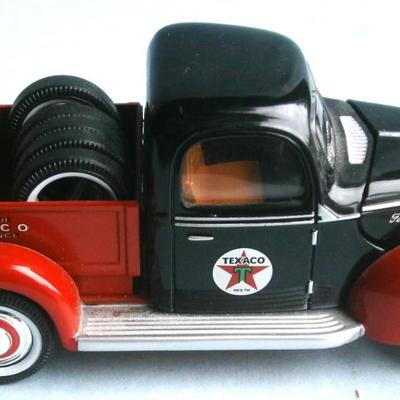 1940 Ford TEXACO Pick-Up Truck Model