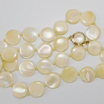 Vintage Mother of Pearl Flat Bead Necklace