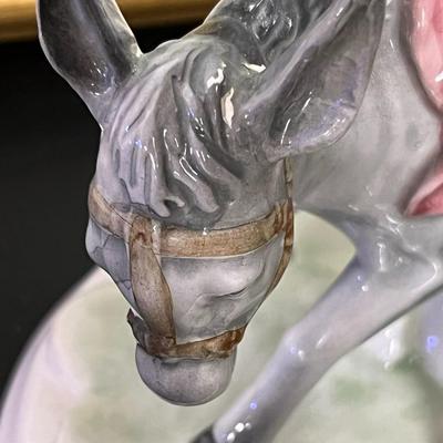 Portart made in Portugal Figurine. Some Tips