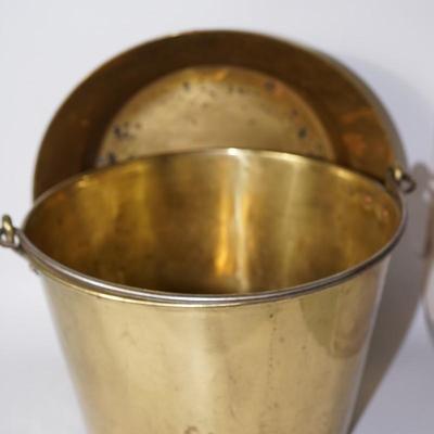 TWO BRASS ANTIQUE PRIMITIVES TO INCLUDE APPLE BUCKET AND BRASS MIXING PAN