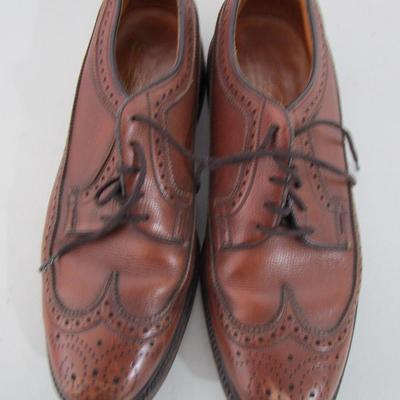 #8 Men's shoes, Florsheim brand, size 9