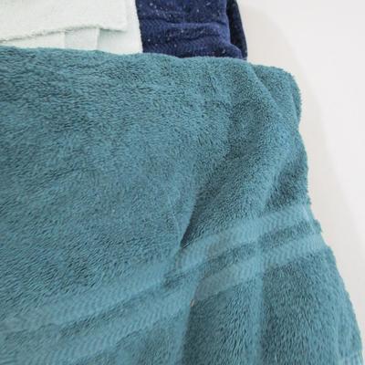 #10 Six worn bath towel/Car-Rags