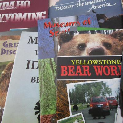 #47 Vintage maps and travel guides
