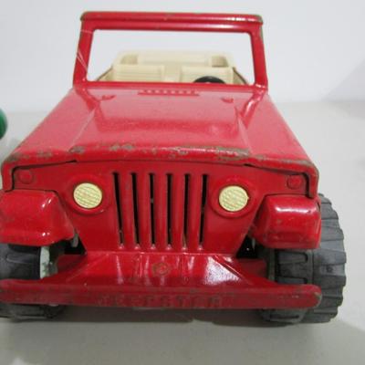 #74 Vintage Tonka metal Jeep and  vintage take apart dump truck