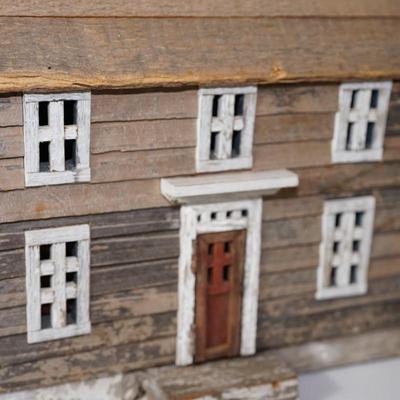 PRIMITIVE 13" CLAPBOARD SIDED HAND-CRAFTED CLAPBOARD HOUSE ARTIST SIGNED.