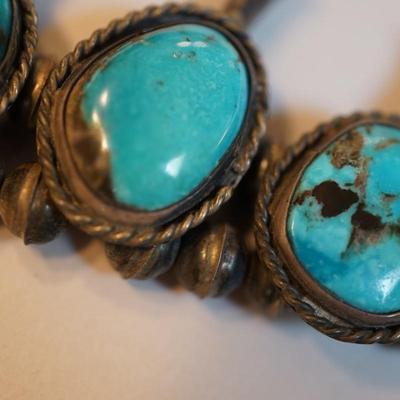 VINTAGE NAVAJO TURQUOISE NALA 13"