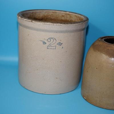 #4 STONEWARE BROWN SALT GLAZE CROCK, SMALL COBALT BEE STING MARK