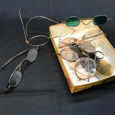 BOX OF ANTIQUE SPECTACLES