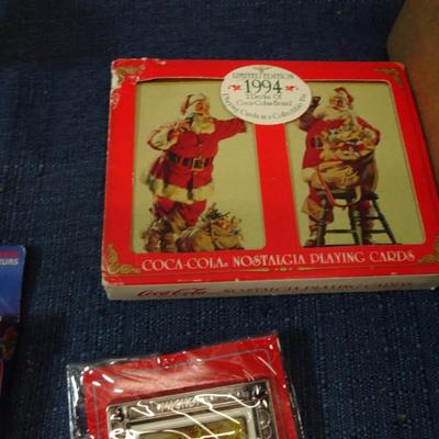 LOT 182. MISC TOYS, CARDS  AND TOY PARTS