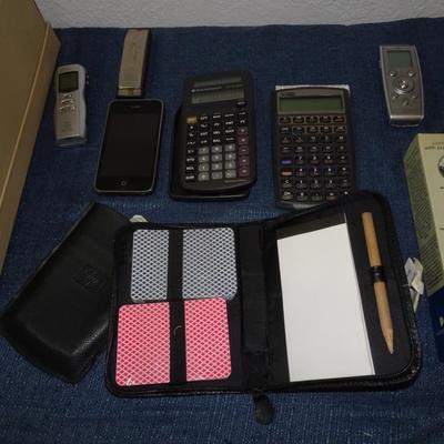 LOT 184. MISC UNTESTED ELECTRONIC ITEMS AND ANGEL DECOR