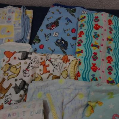 LOT 185. COLLECTION OF BABY BLANKETS
