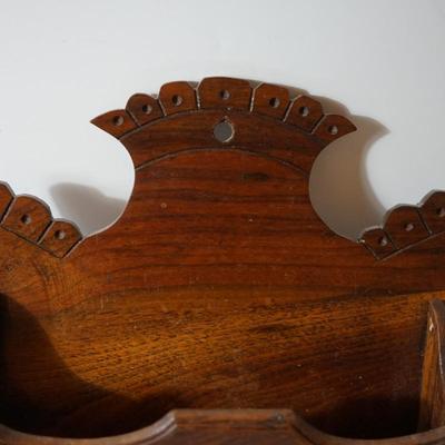 ANTIQUE WALNUT HANGING POCKET SHELF W/ WOODEN CARVED HARE ACCENT