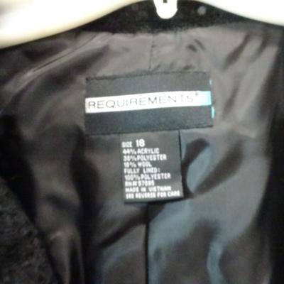 LOT 187. THREE LADIES COATS/JACKETS ALFANI, WORTHINGTON AND REQUIREMENTS BRANDS