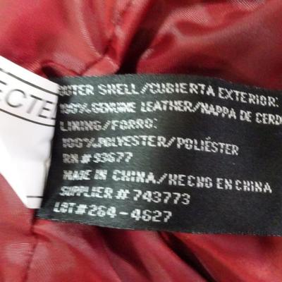 LOT 187. THREE LADIES COATS/JACKETS ALFANI, WORTHINGTON AND REQUIREMENTS BRANDS