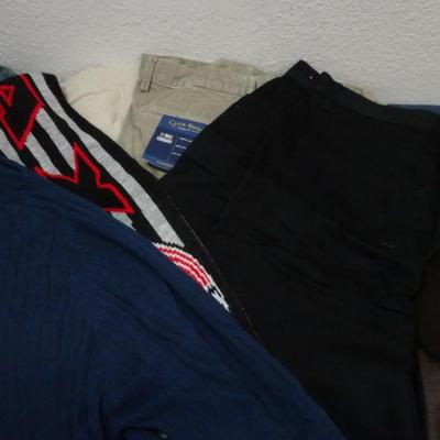 LOT 189 MENS CLOTHING INCLUDING CEZANI MENS SHIRT WITH TAGS, ADIDAS GEAR, SOOCER SHIRT, ETC