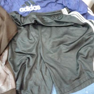 LOT 189 MENS CLOTHING INCLUDING CEZANI MENS SHIRT WITH TAGS, ADIDAS GEAR, SOOCER SHIRT, ETC