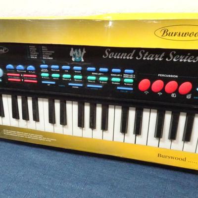 LOT 191 KEYBOARD, KEYBOARD STAND AND MIC STAND