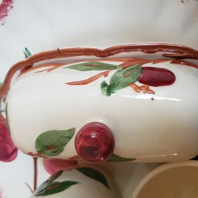 Franciscan Apple LARGE dish set! Many serving pieces