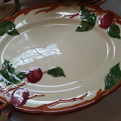 Franciscan Apple LARGE dish set! Many serving pieces