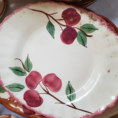 Franciscan Apple LARGE dish set! Many serving pieces