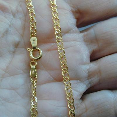 14k yellow figaro link chain, 19 inches long 4.7 grams