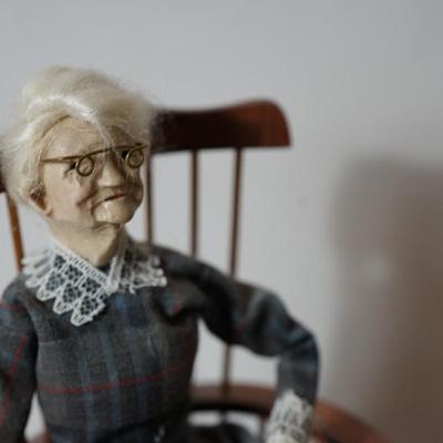 FOLK ART- CHARACTERS GRANPA AND GRANDMA HAND CRAFTED IN THE OZARKS