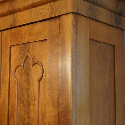 EXCEPTIONAL MID 19TH CENTURY MAHOGANY WARDROBE CABINET/TWO PIECE/DRAWERS AND SHELVES