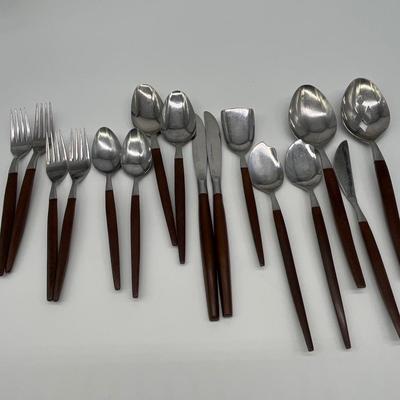 EPIC ~ (16 piece) ~ Forged Stainless Steel ~ Japan ~  Wood Handled Silverware