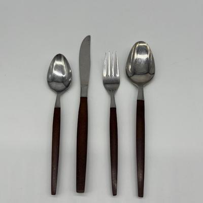 EPIC ~ (16 piece) ~ Forged Stainless Steel ~ Japan ~  Wood Handled Silverware