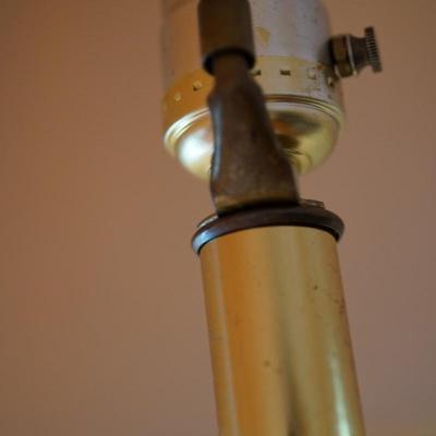 QUALITY BRASS TABLE LAMP WITH BALL  FOOTINGS