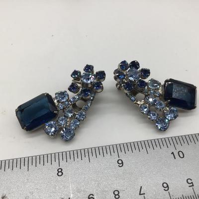Gorgeous Rhinestone Blue Xlarge Earrings 🥰